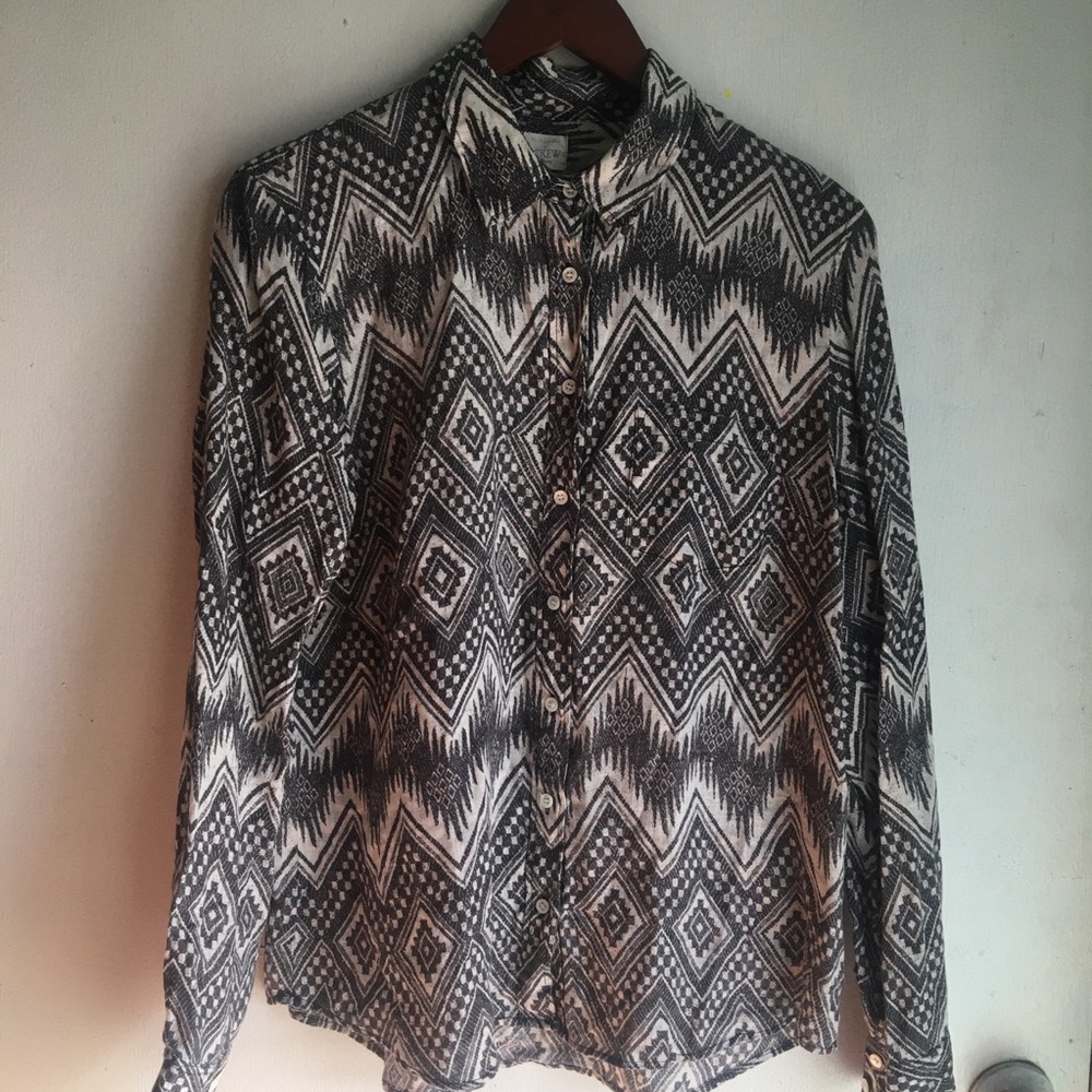J Crew Large Geometric Aztec Print Button Down - image 5